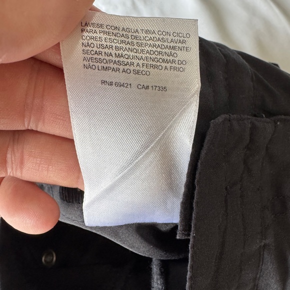 Reebok Men's Performance‎ Track Style Capri Pants Black Small Athleisure Hiking - Picture 9 of 16